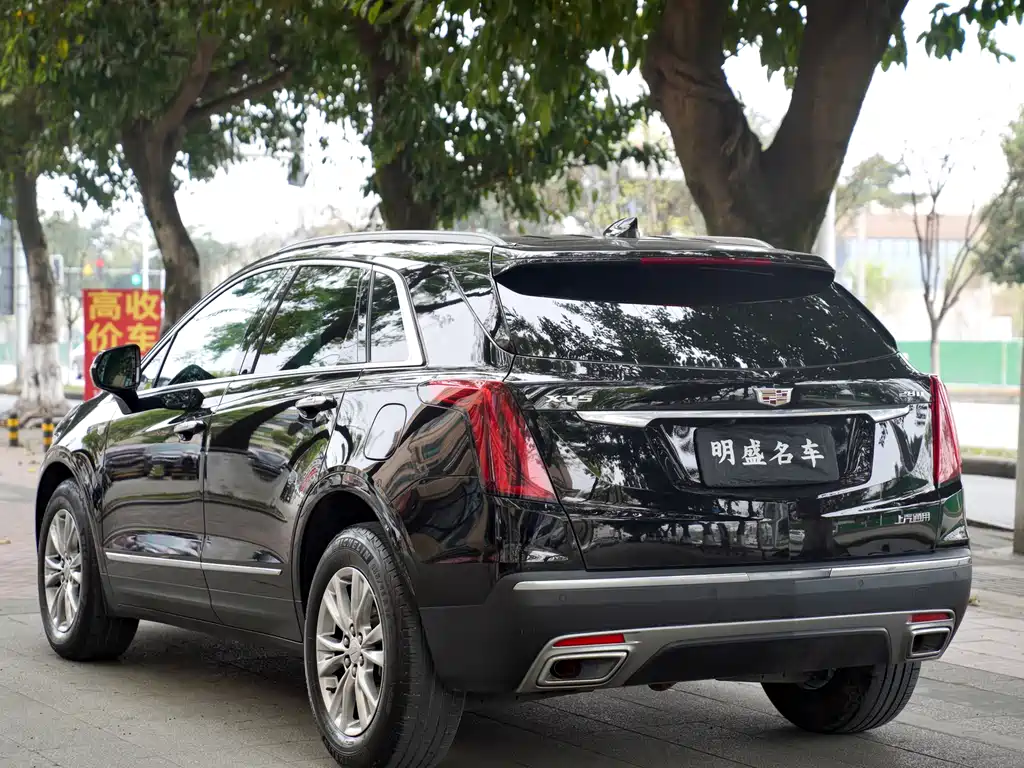 Cadillac XT5 2021 — фото 13