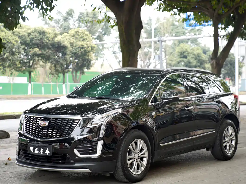 Cadillac XT5 2021 — фото 2