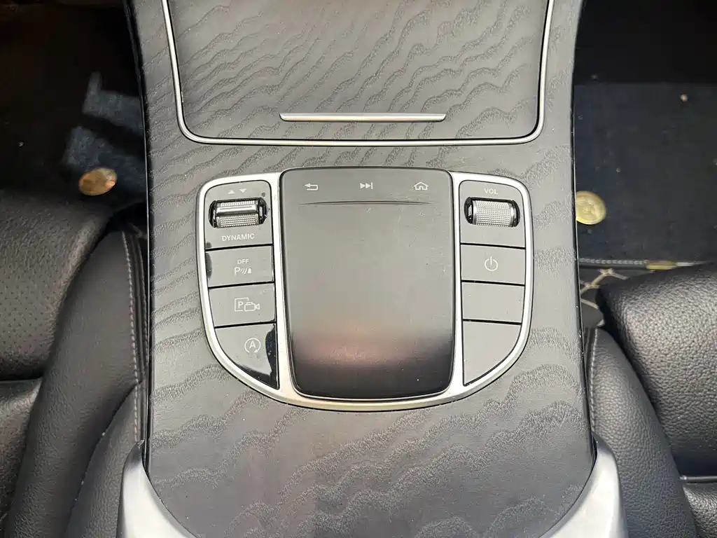 Mercedes-Benz C-Class 2021 — фото 18