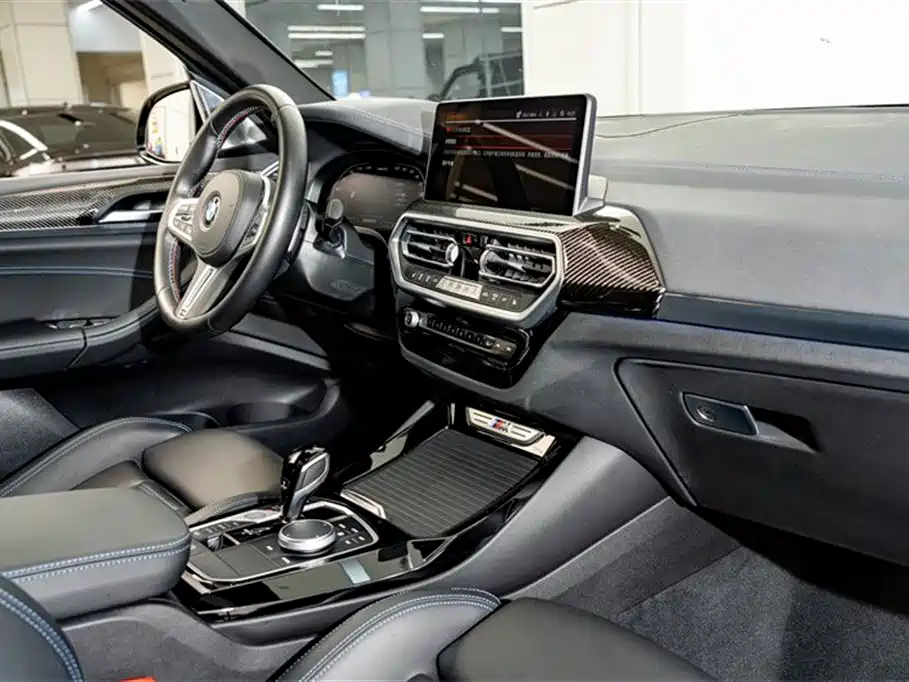 BMW X3 M40i 2023 — фото 20