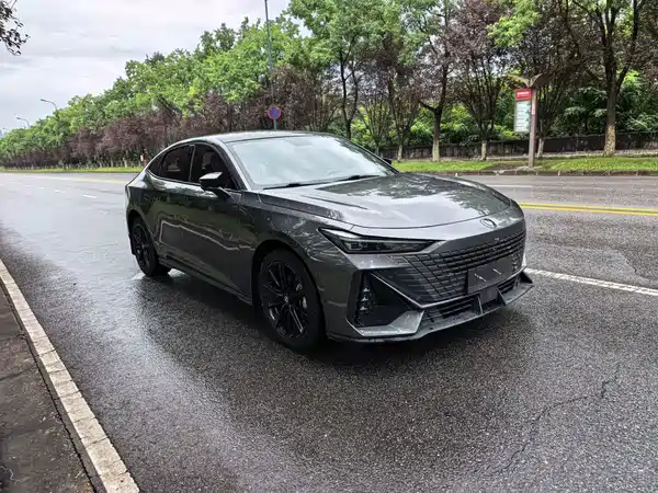 Changan UNI-V 2022