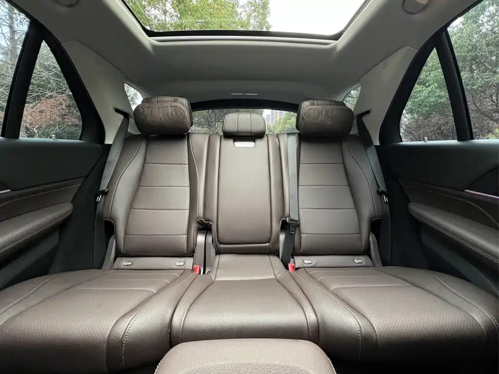 Mercedes-Benz GLE 2023 — фото 13