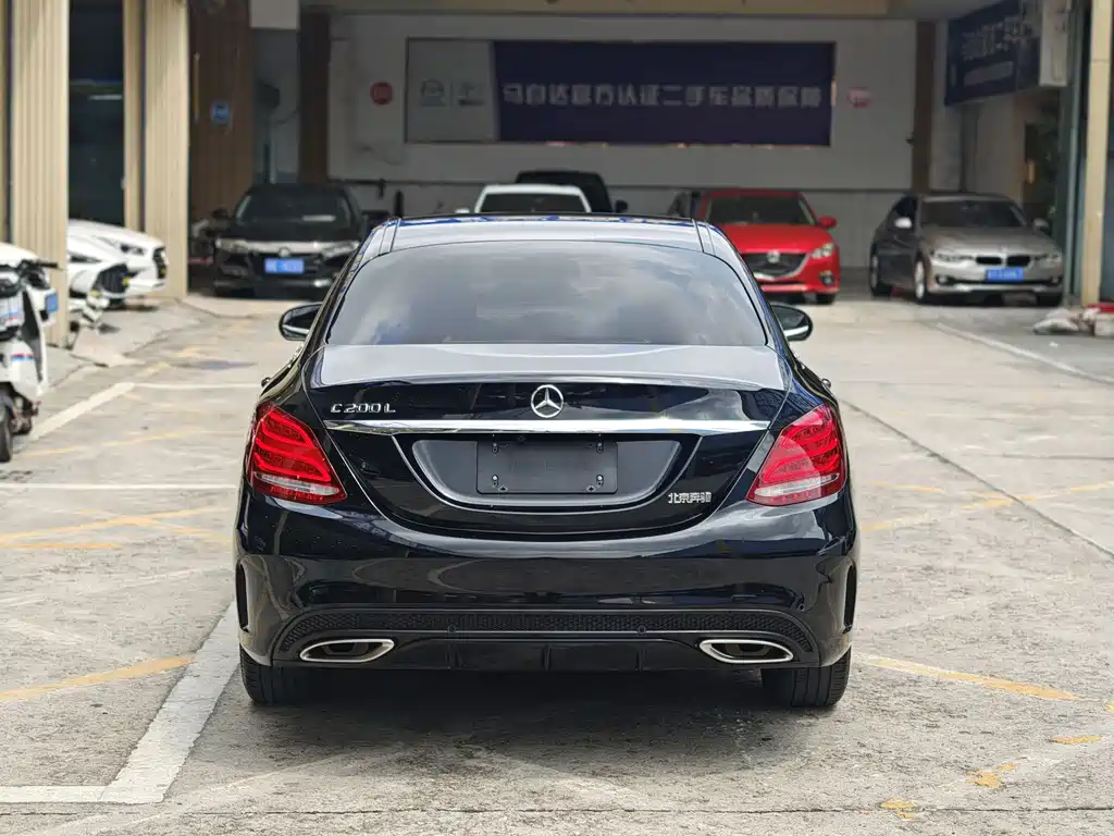 Mercedes-Benz C-Class 2018 — фото 26