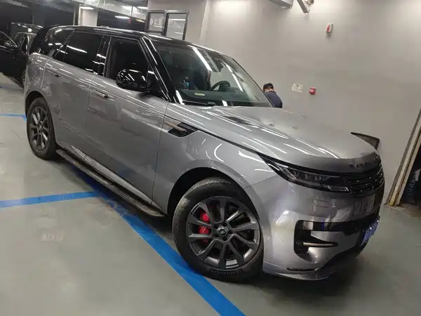 Land Rover Range Rover Sport 2024