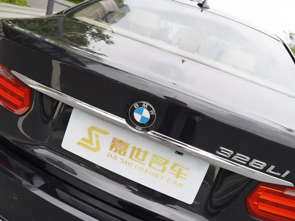 BMW 3 Series 2013 — фото 28