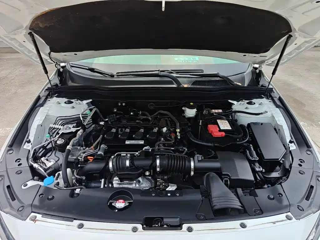 Honda Accord 2020 — фото 20