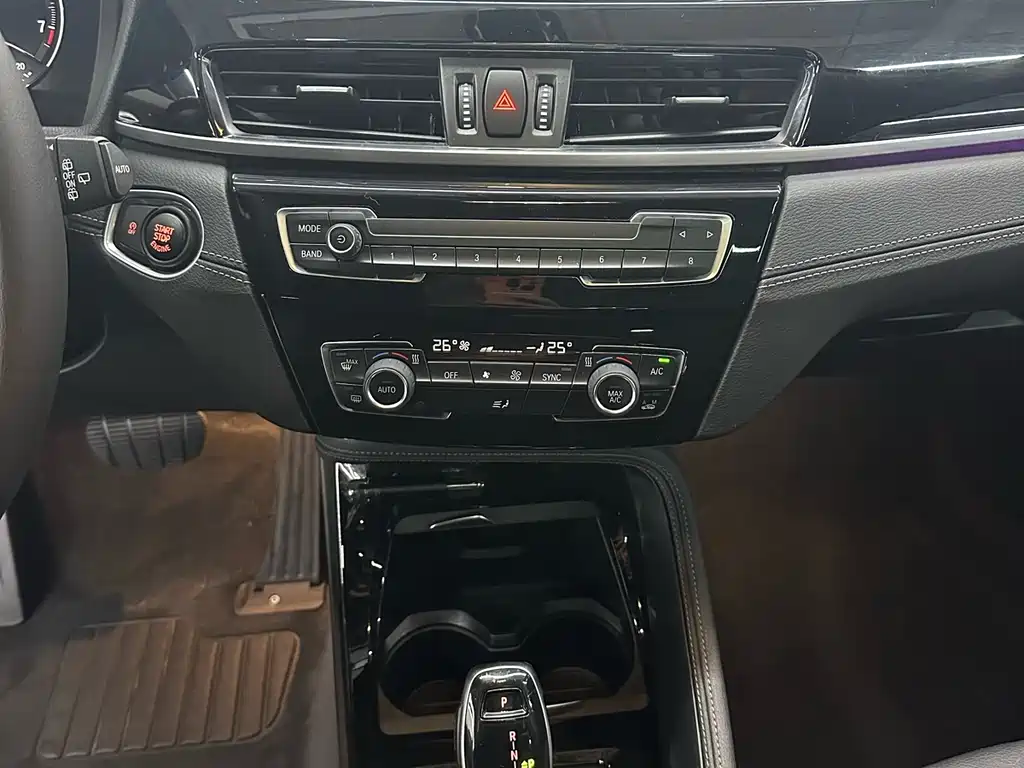 BMW X2 2019 — фото 10