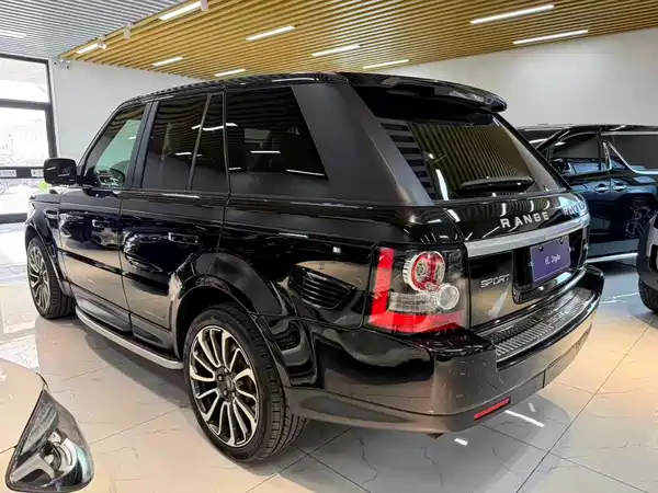 Land Rover Range Rover Sport 2013