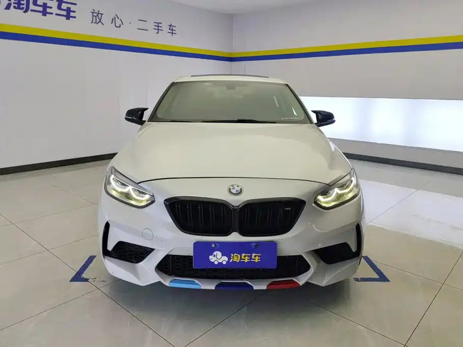 BMW 1 Series 2021