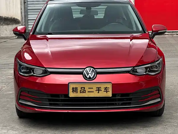 Volkswagen Golf 2023