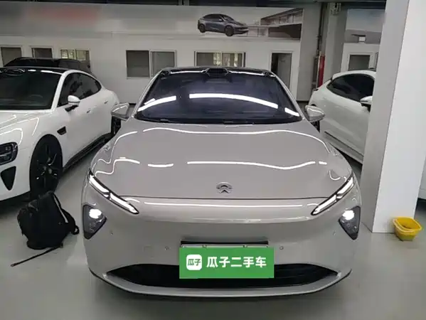 NIO ET7 2023