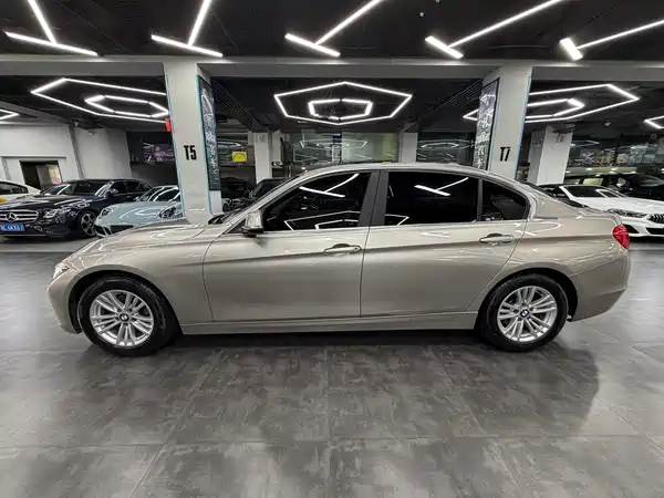 BMW 3 Series 2013