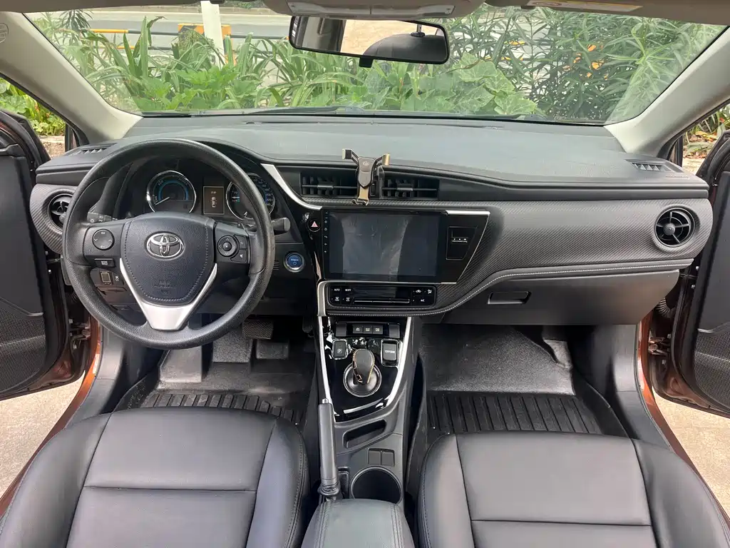 Toyota Levin 2017 — фото 13