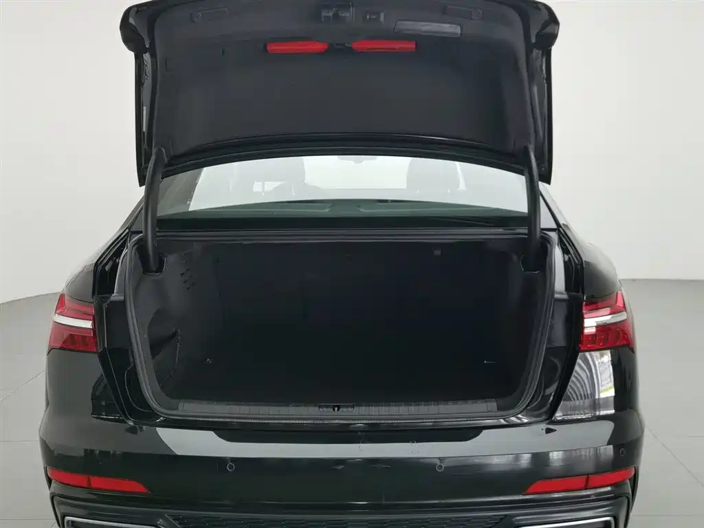 Audi A6L 2020 — фото 16