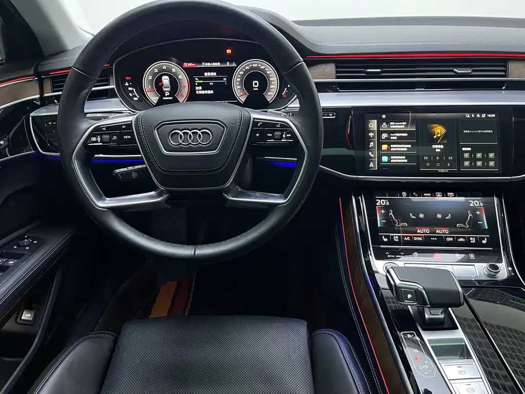 Audi A8 2022 — фото 7