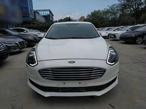 Ford Escort 2020