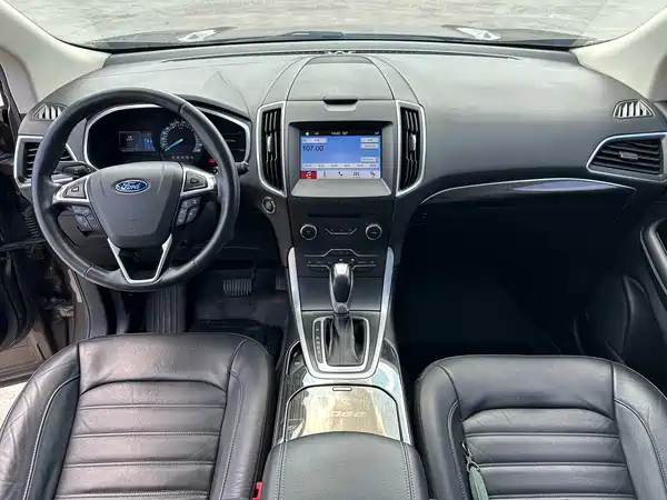 Ford Edge 2017