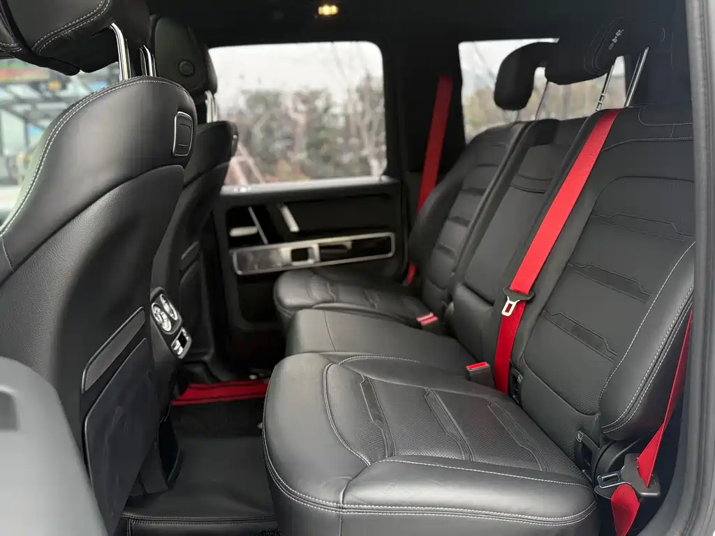Mercedes-Benz G-Class AMG 2025 — фото 5