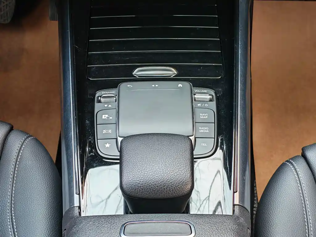 Mercedes-Benz B-Class 2020 — фото 11