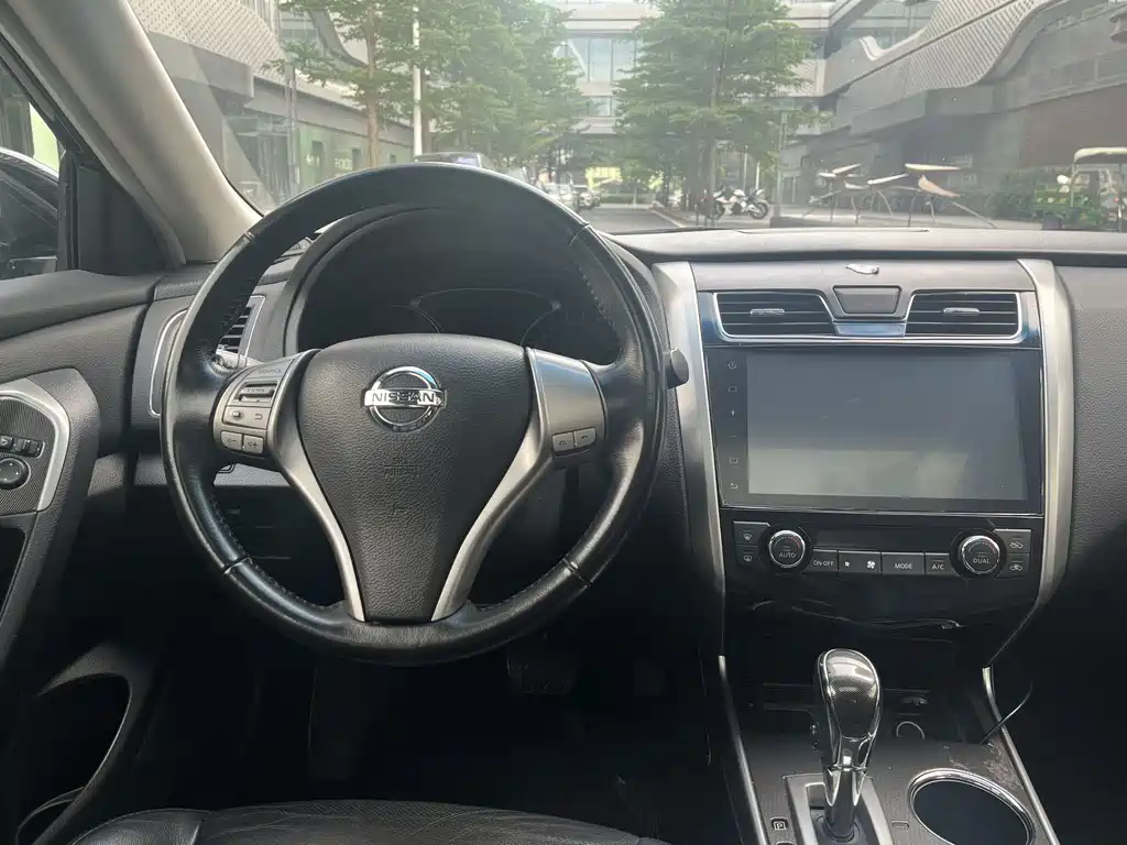 Nissan Teana 2016 — фото 18
