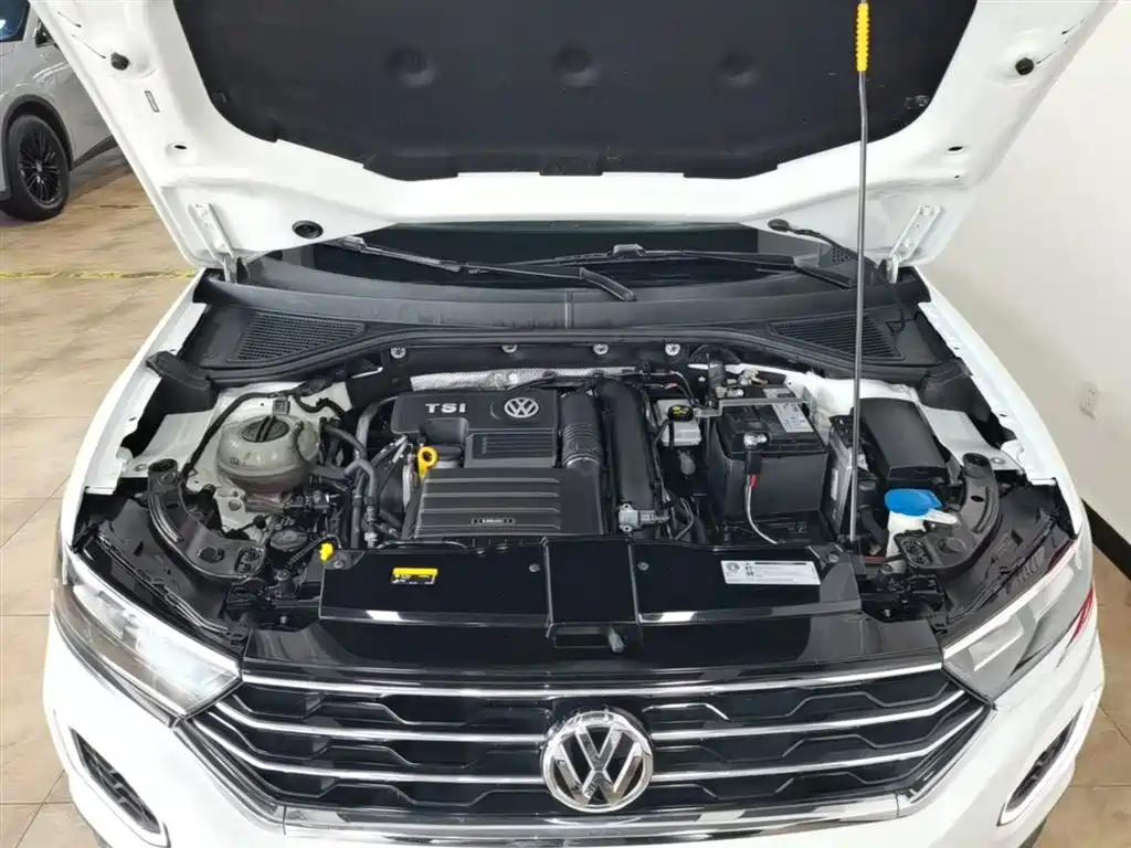 Volkswagen T-Roc 2020 — фото 20