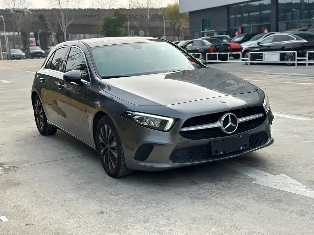 Mercedes-Benz A-Class 2023 — фото 3