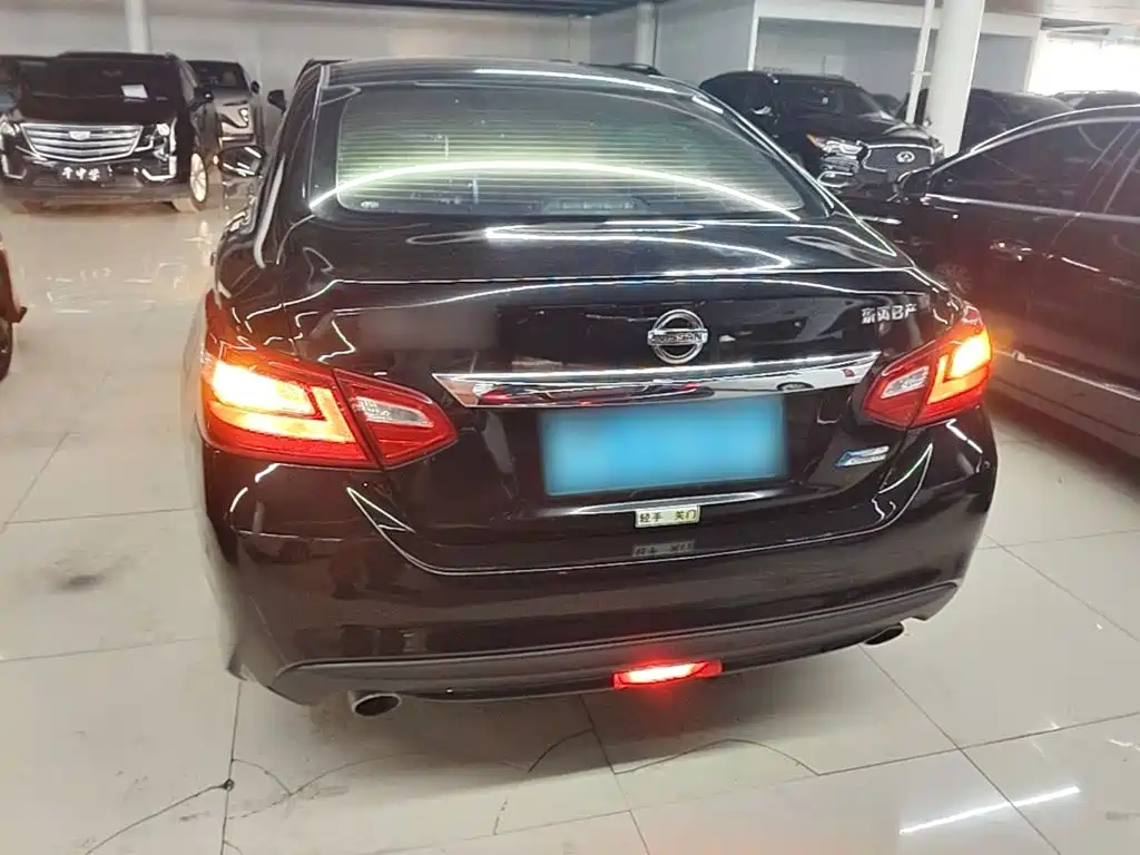 Nissan Teana 2019