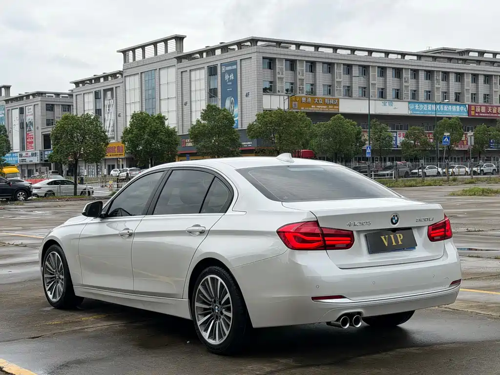 BMW 3 Series 2019
