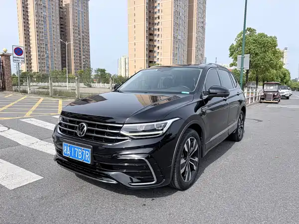 Volkswagen Tiguan L 2022
