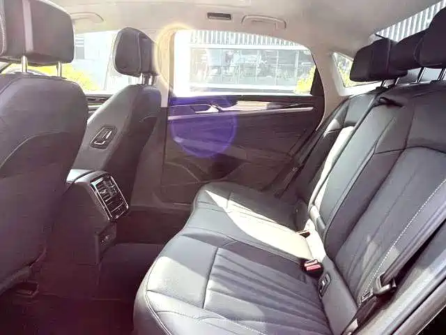 Volkswagen Passat 2024