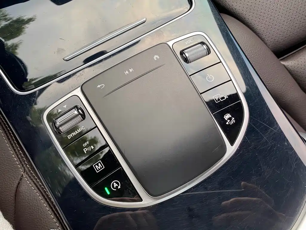 Mercedes-Benz GLC 2020 — фото 20