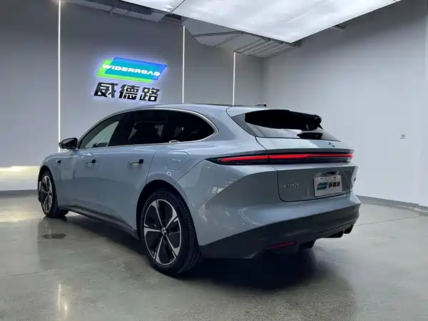 NIO ET5T 2025
