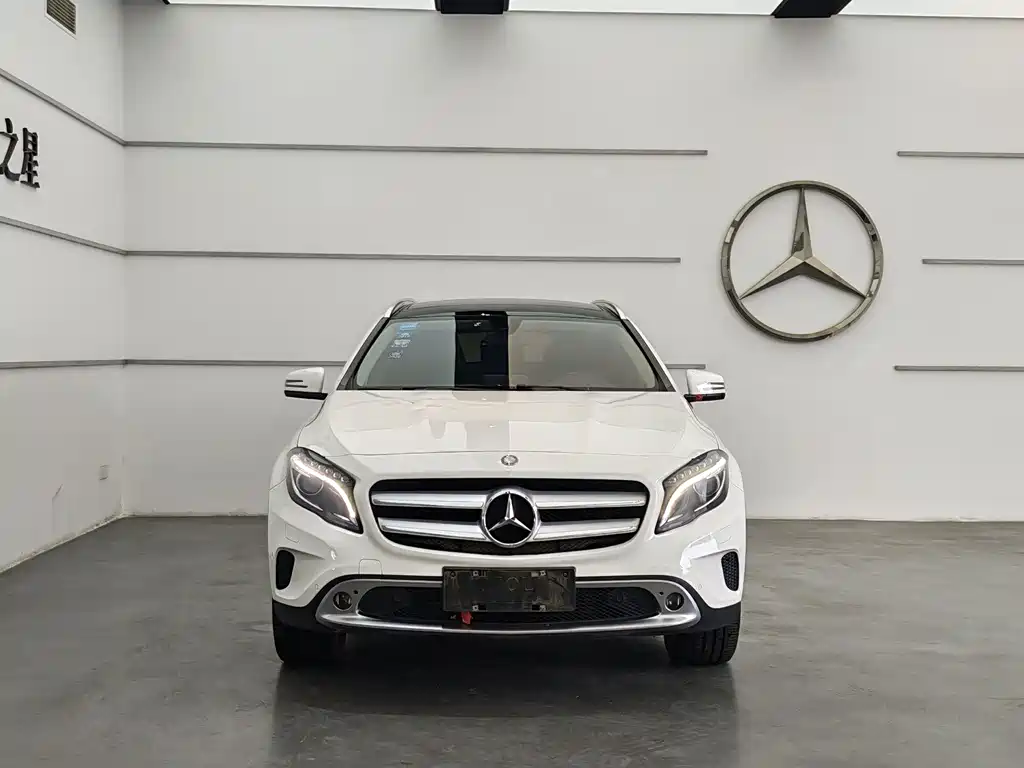 Mercedes-Benz GLA 2016 — фото 2