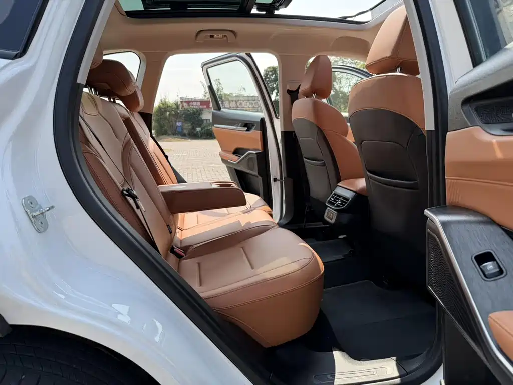 Haval H6 2025 — фото 15