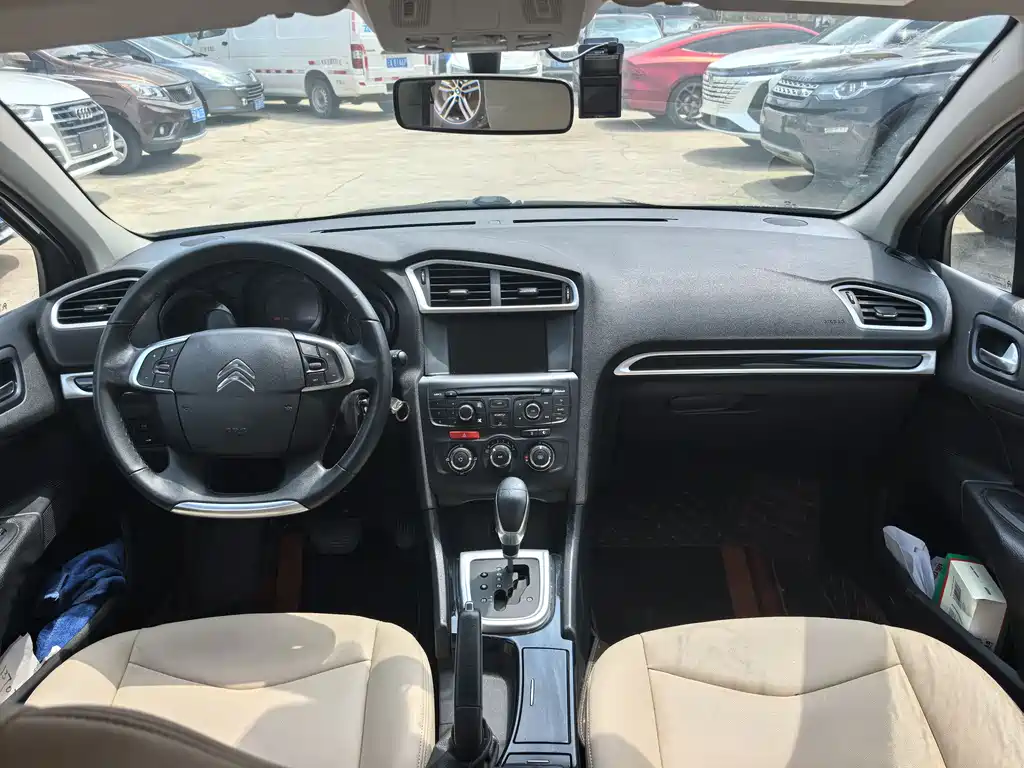 Citroen C4L 2014