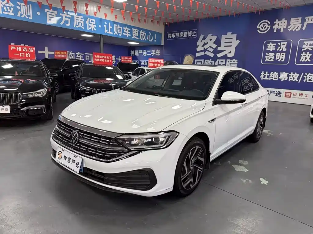 Volkswagen Sagitar 2025