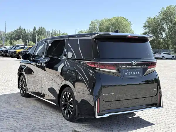 Toyota Wilfa 2024