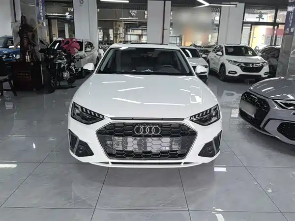 Audi A4L 2022