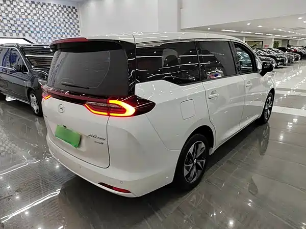 GAC Trumpchi M6 2025