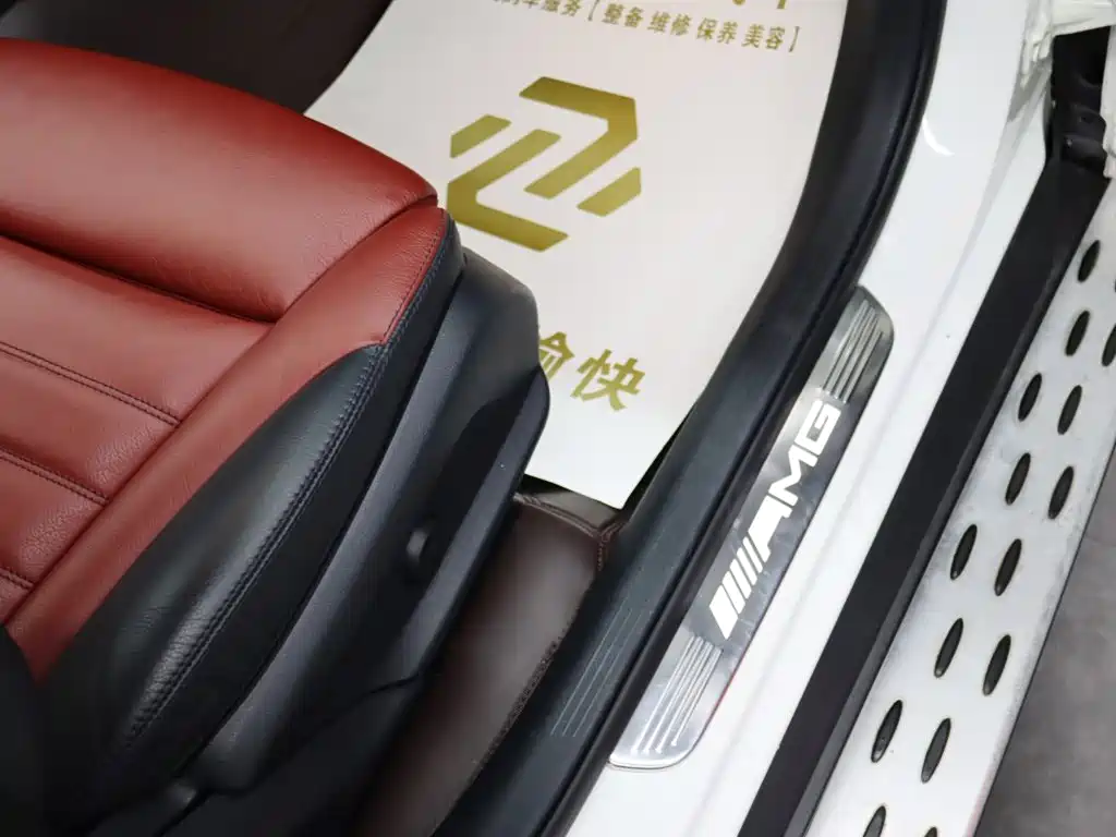 Mercedes-Benz GLC AMG 2021 — фото 19