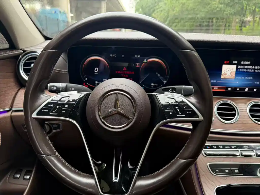 Mercedes-Benz E-Class New Energy 2021 — фото 8