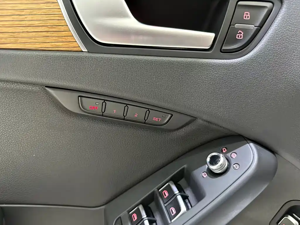 Audi A4L 2016
