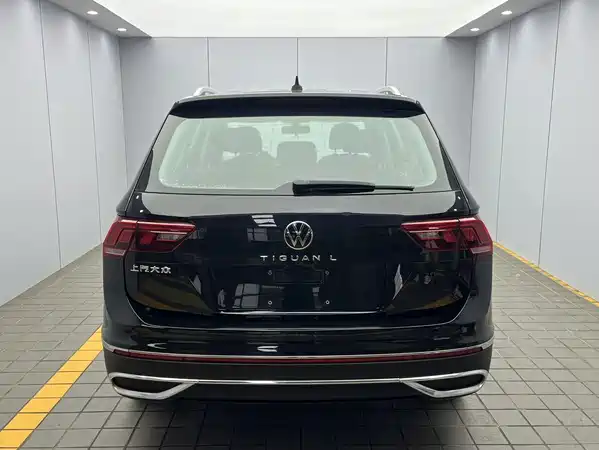 Volkswagen Tiguan L 2023