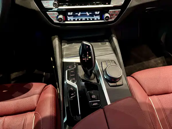 BMW 5 Series 2023
