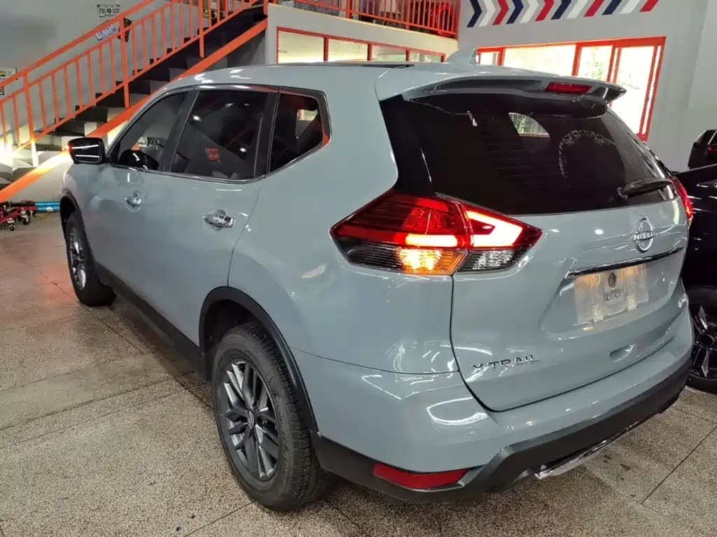 Nissan X-Trail 2025