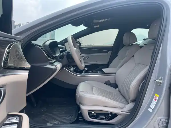 BYD Han 2025