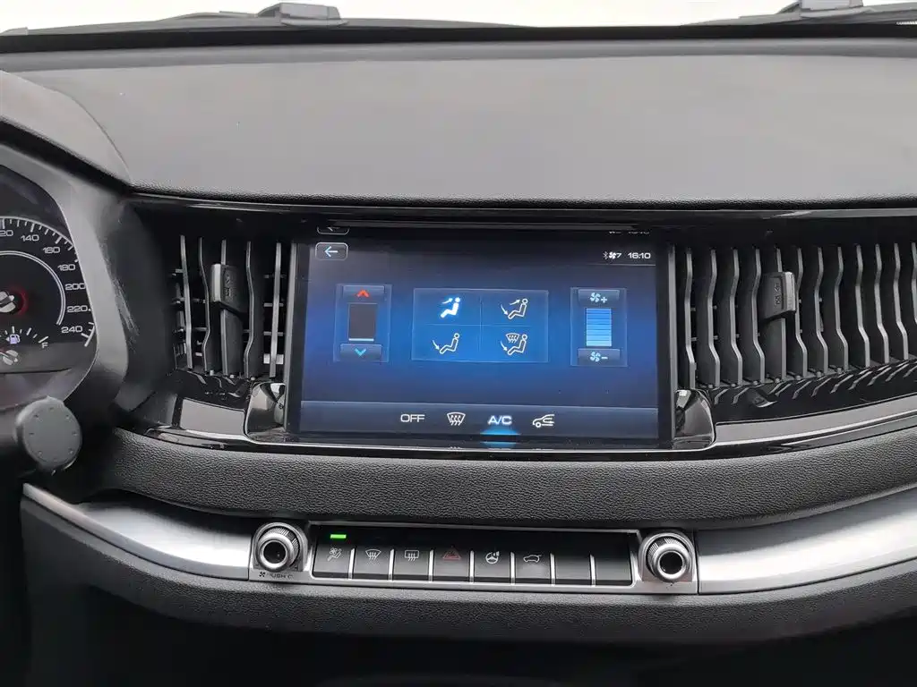 Haval H2s 2019 — фото 12