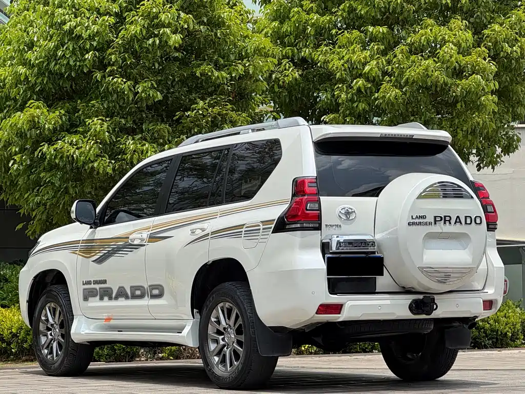Toyota Prado 2019 — фото 6