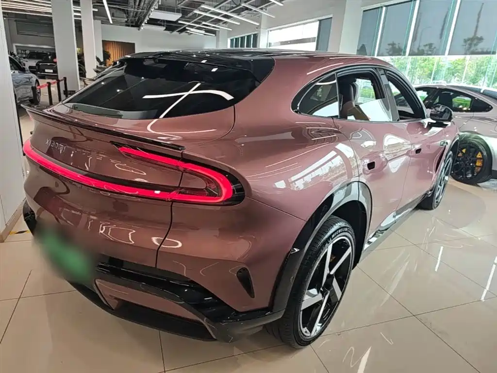 Xiaomi YU7 2025 — фото 7