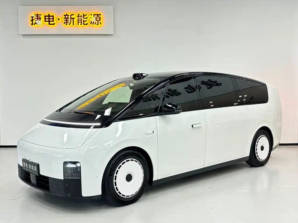 Li Auto Li MEGA 2024